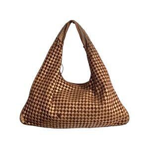 Italian leather Intrecciato bag